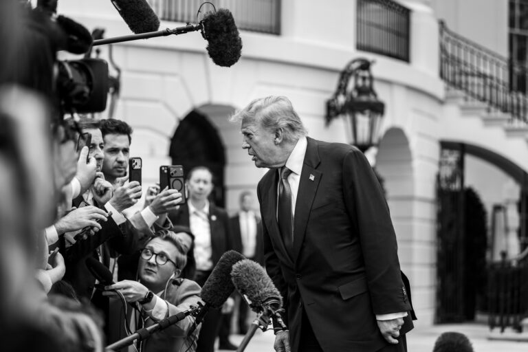 Rendkívüli bejelentést tett Irán – eddig nem használt fegyvereket vethetnek be az USA ellen