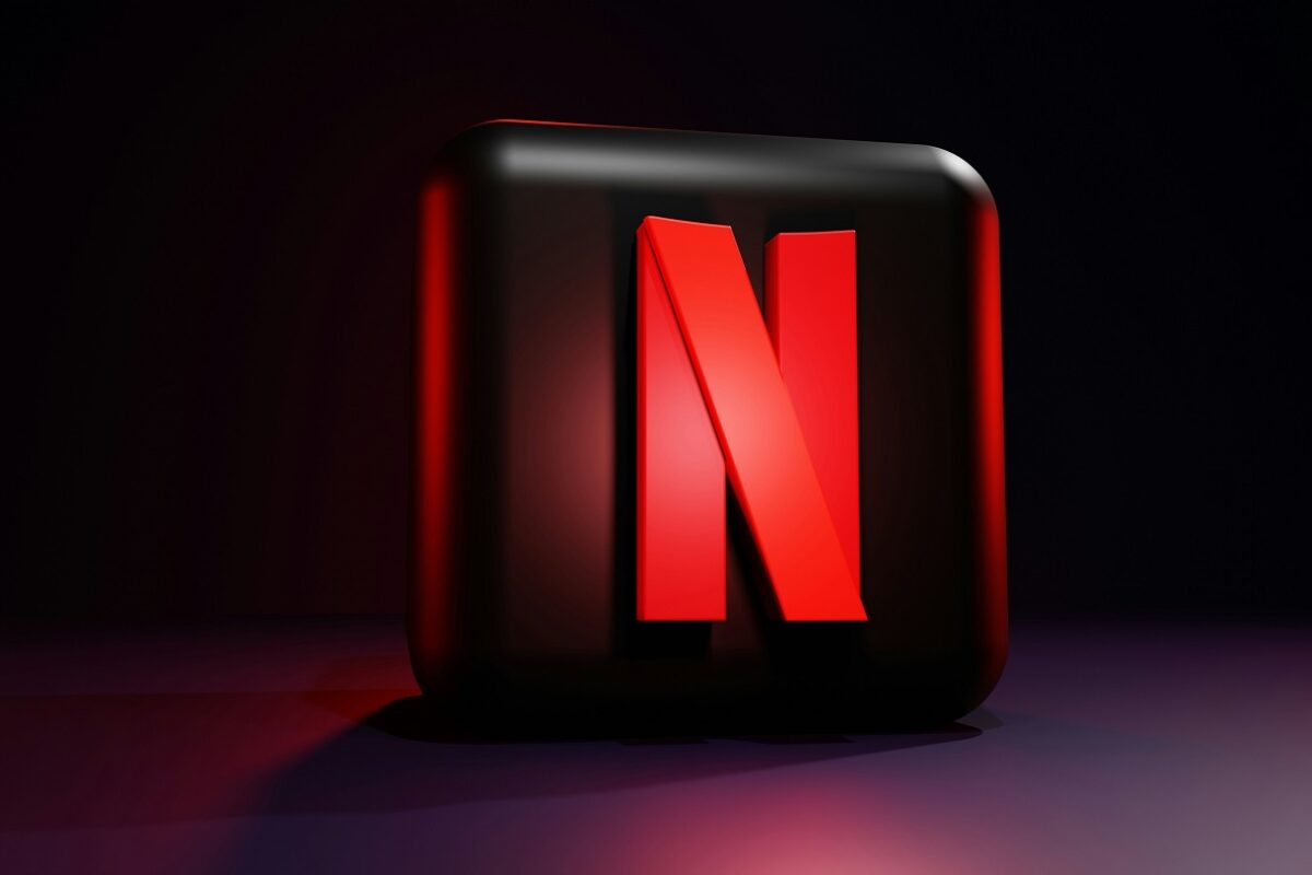 Örülhetnek a Netflix előfizetői, nagy sorozat tér vissza