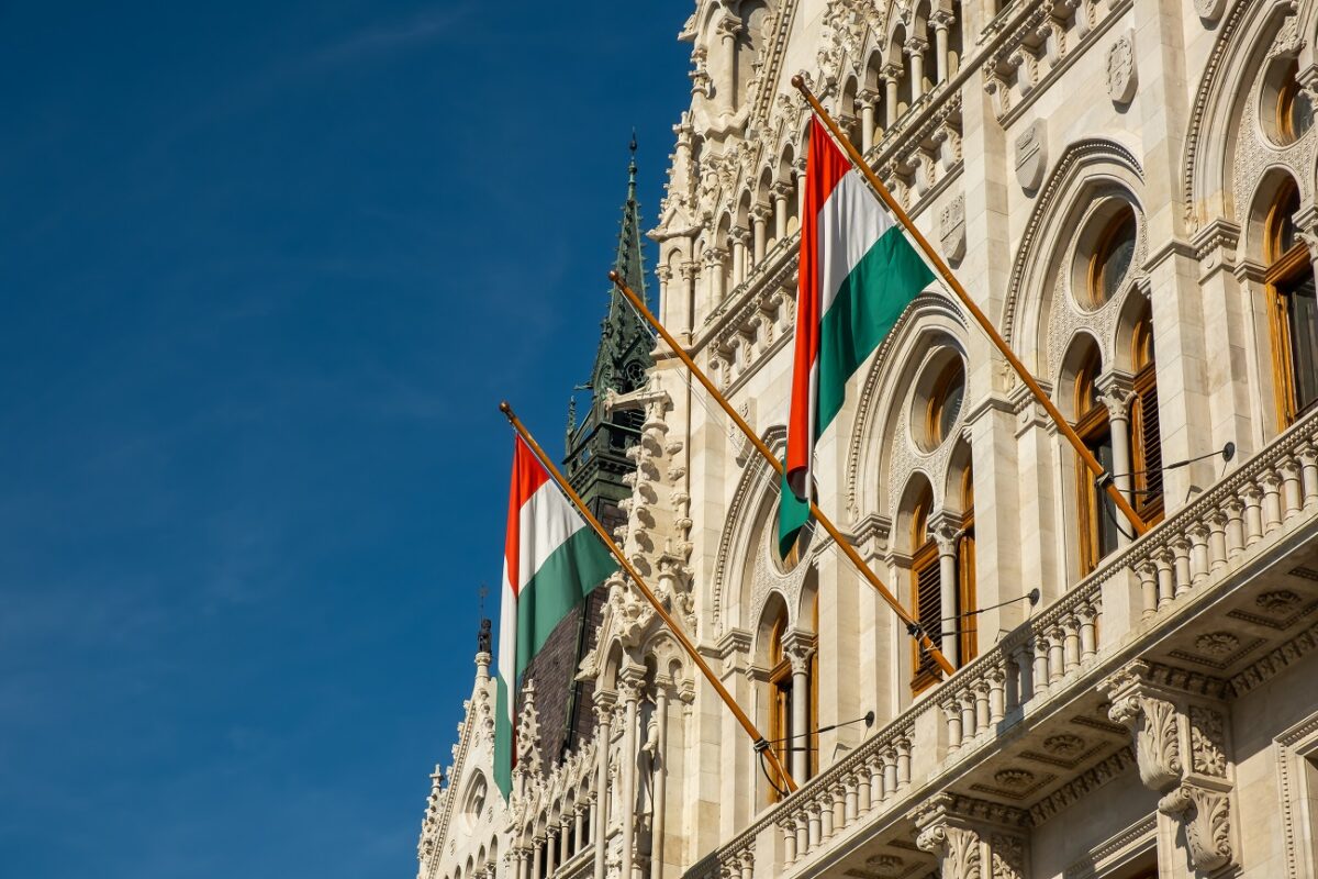 Itt a magyar kormány és a Honvédség bejelentése a Romániában történt orosz dróntámadásról