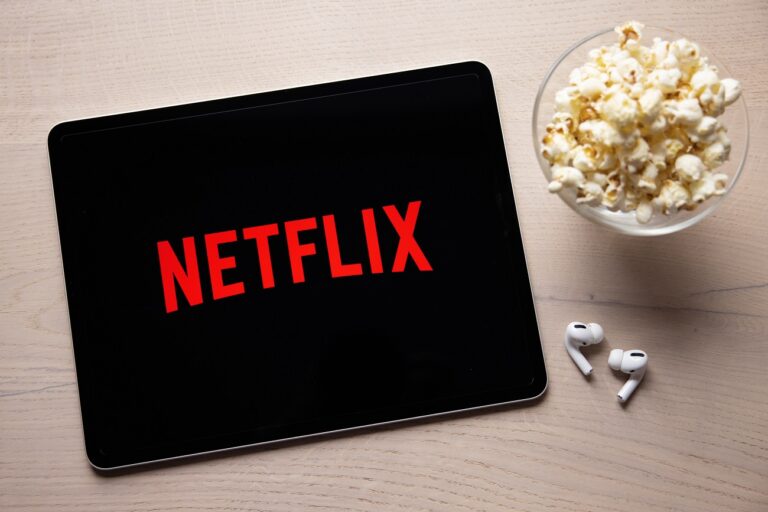 Váratlan döntést hozott a Netflix a sikersorozatról