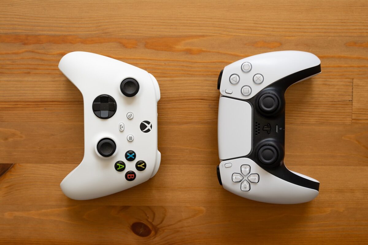 Ezekben múlja felül a PlayStation 5 az Xbox Series X-et