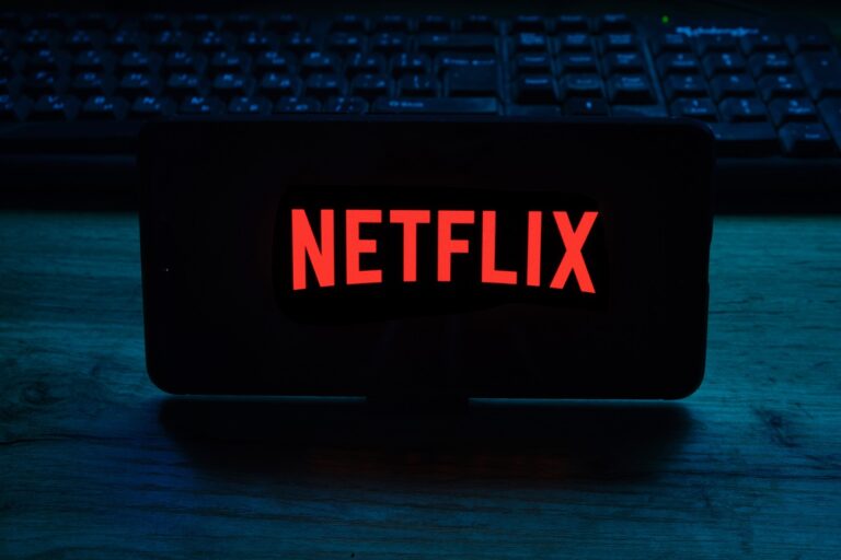 Tokostul rúgta be az ajtót a Netflix új akciósorozata