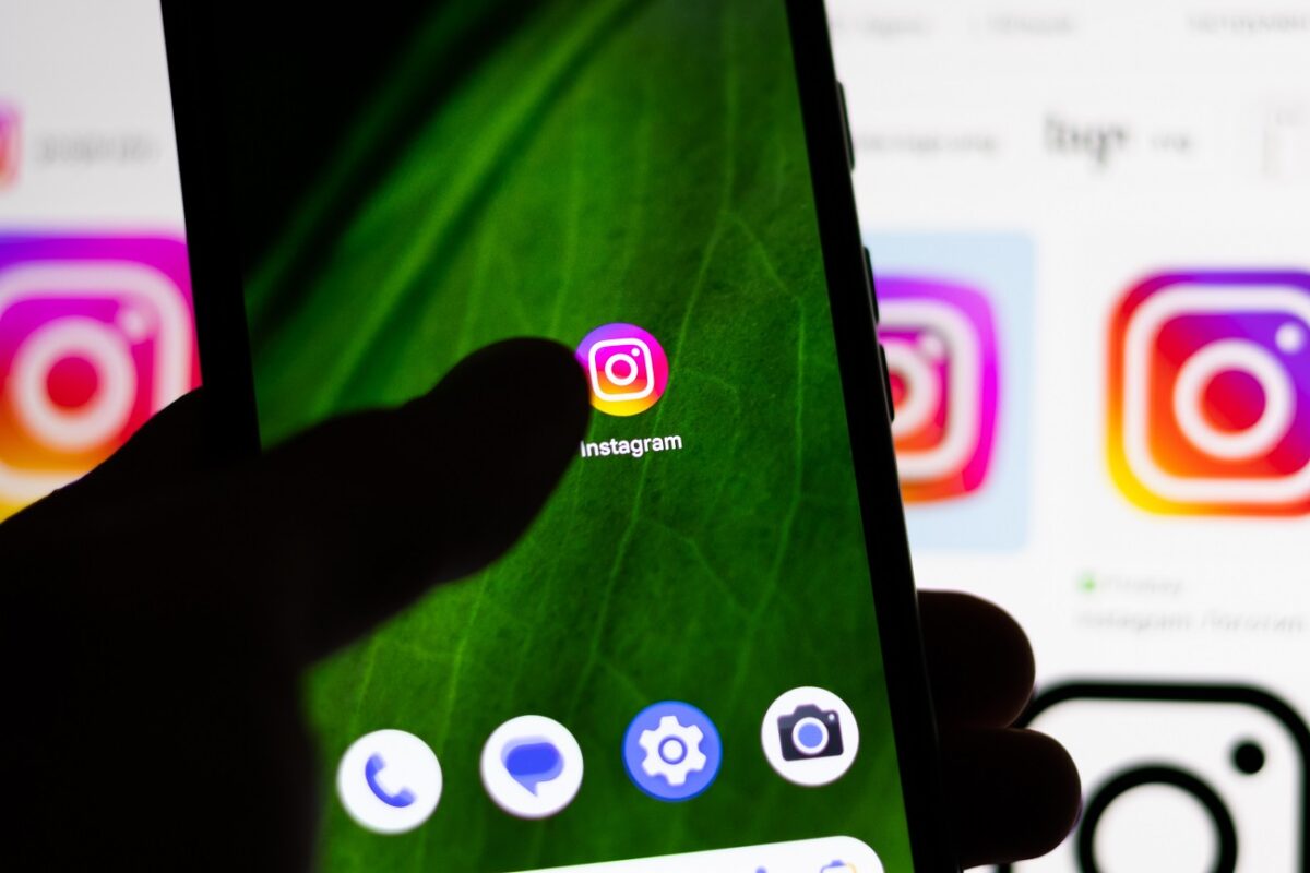 Mostantól a Meta is olvashatja az Instagram-üzeneteidet