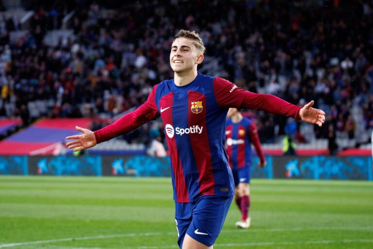 A Barcelona nemet mondott a Manchester United 120 milliós ajánlatára
