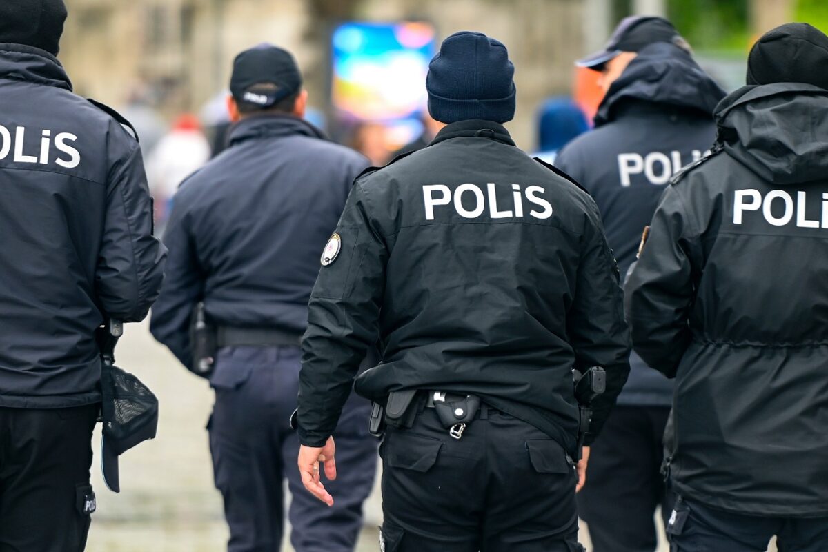 Könnygázzal oszlatta a rendőrség az ellenzéki tüntetést Törökországban
