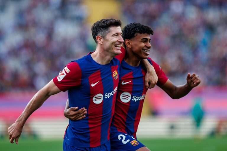 Kiderült, hogyan köszönt el Lewandowski a csapattársaitól Barcelonában