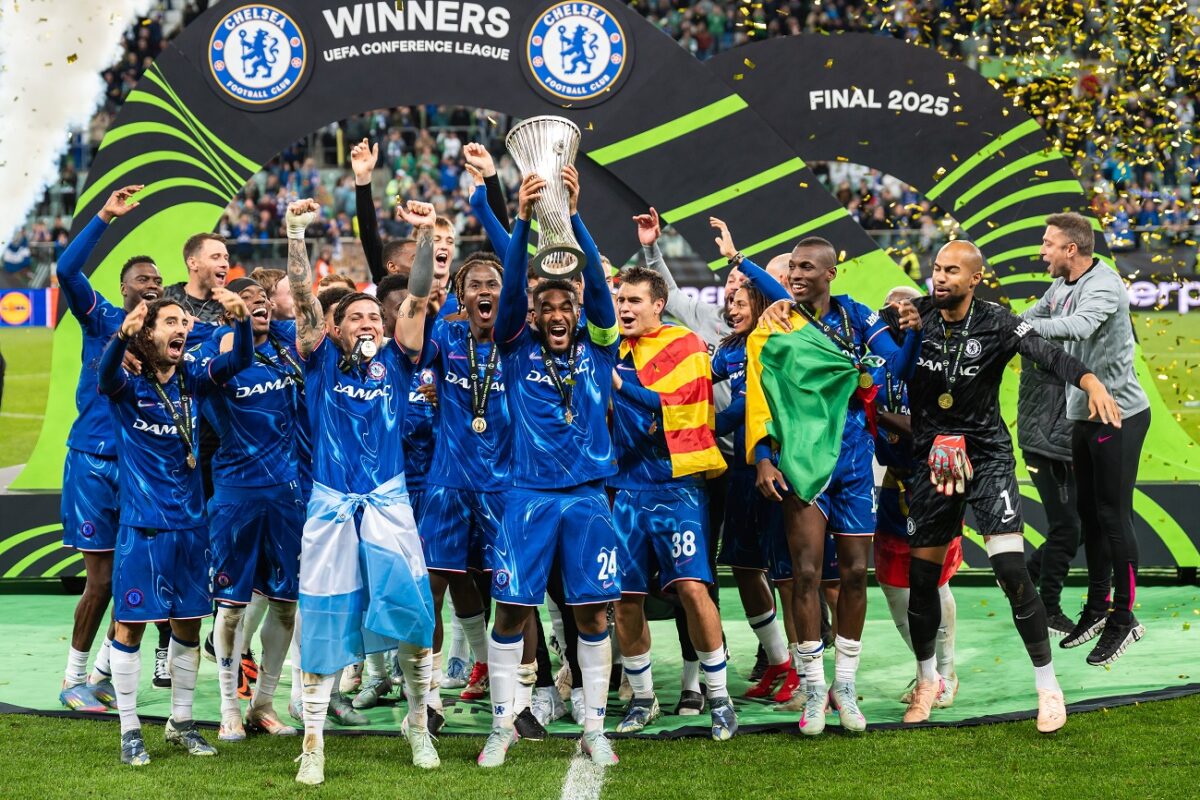Hansi Flick a Chelsea brazil csatárát szeretné a Barcelonába