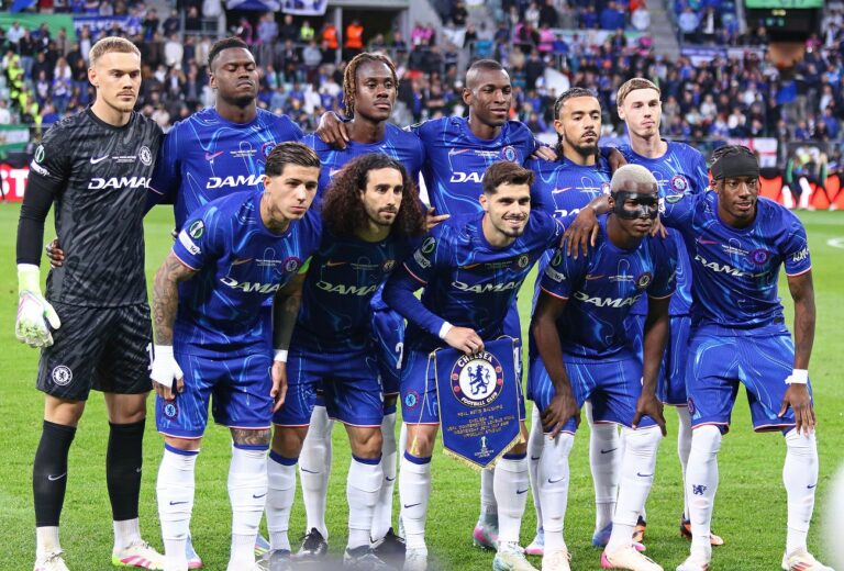 A Chelsea kemény tárgyalásokra készül