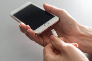Rosszul töltöd a telefonod, és nem is tudsz róla