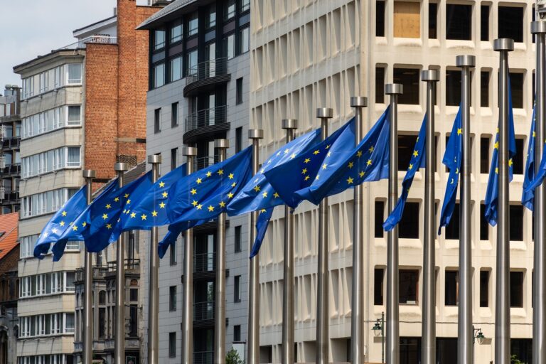 Rendkívüli bejelentések előtt a magyar kormány Brüsszelben