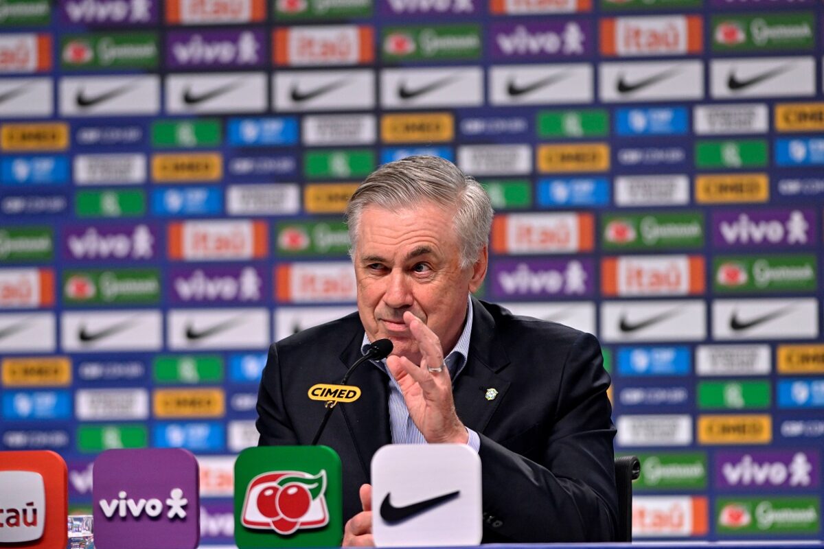 Ancelotti a Real Madrid örök riválisát segítheti