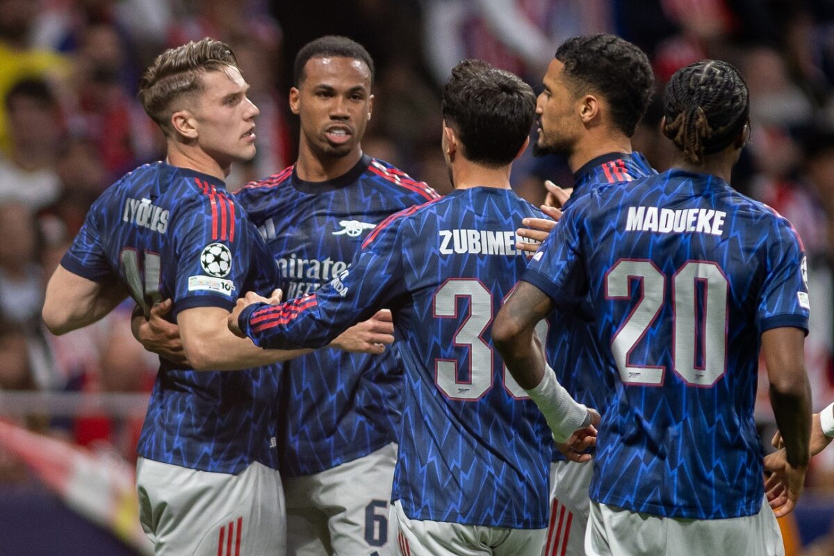 Az Arsenal csatárát szemelte ki a Barcelona