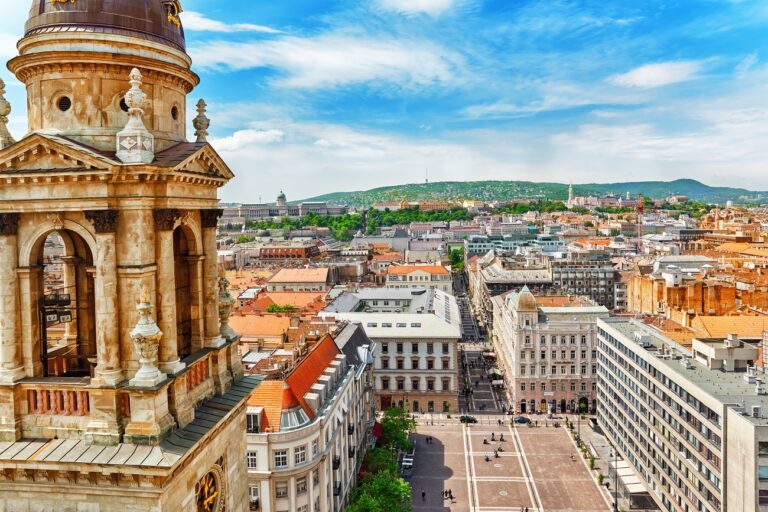 Így fog változni a parkolási díj Budapesten – ezek az autósok pláne készüljenek fel