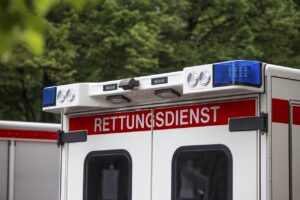 Frontális villamosbaleset Németországban – már több mint 50 sérültről tudni