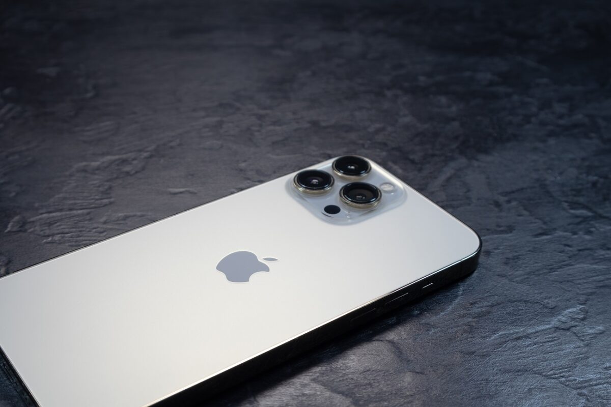 Az iPhone egyik legjobb funkcióját valójában a Samsung gyártja