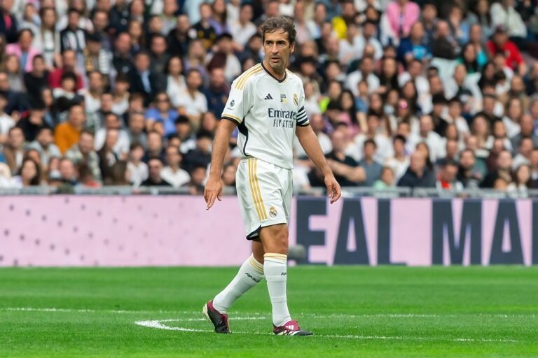 Óriási fordulat jöhet a Real Madridnál, Raúl visszatérhet
