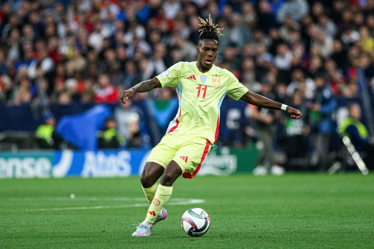 A Manchester United, az Arsenal és a Liverpool is versenyez Nico Williamsért
