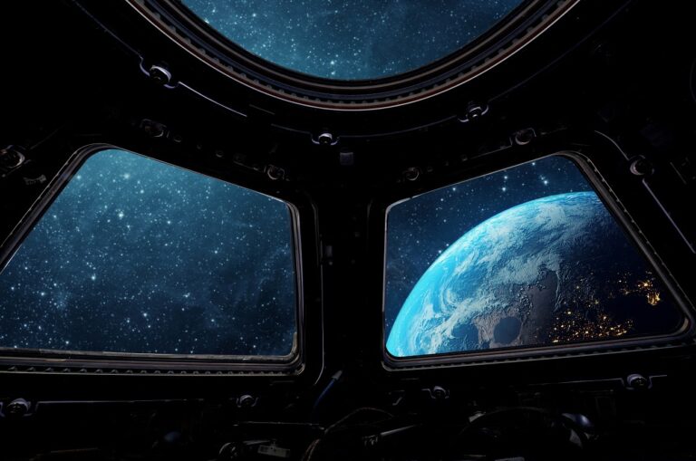 Ez a sci-fi sorozat a hidegháborús kémthrillert és az űrversenyt gyúrja össze, és máris toplistás