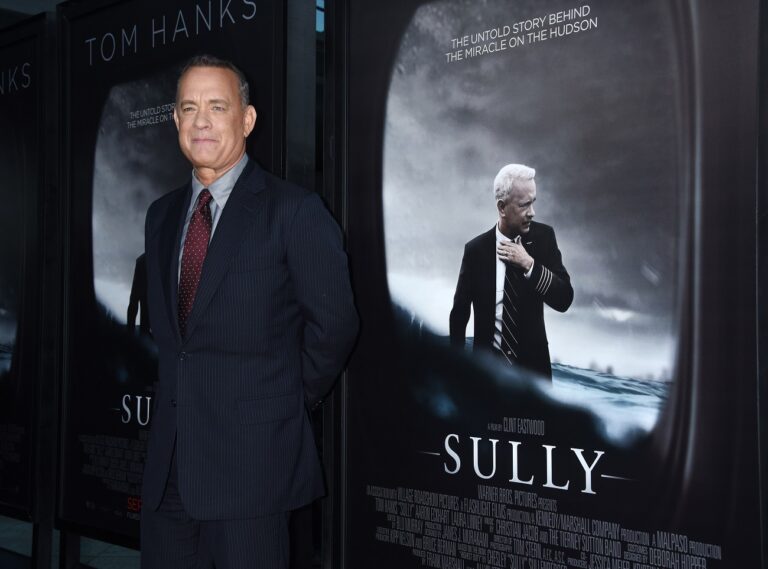 Meglepő irányt vesz Tom Hanks új második világháborús filmje