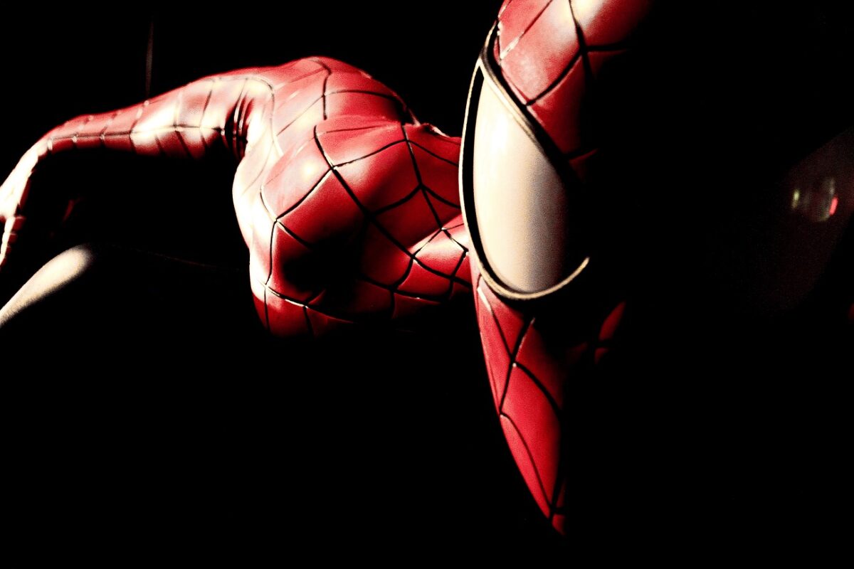 Egy teljesen új Pókember érkezik, mégis Tom Holland marad a főszerepben